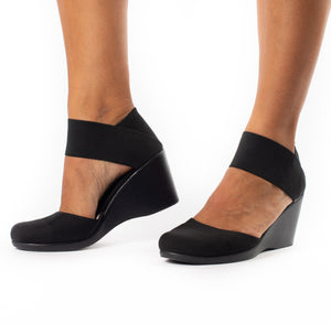 Aribau Mary Jane Wedge