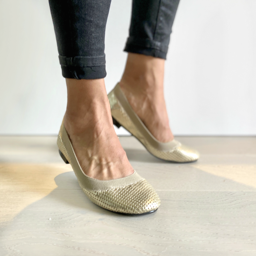 Besos Vegan Ballet Flat - Sample, Final Sale