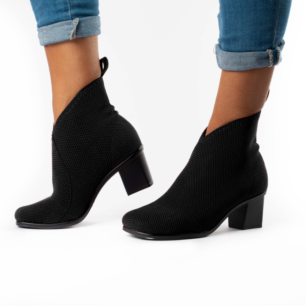 Born meggs shop bootie