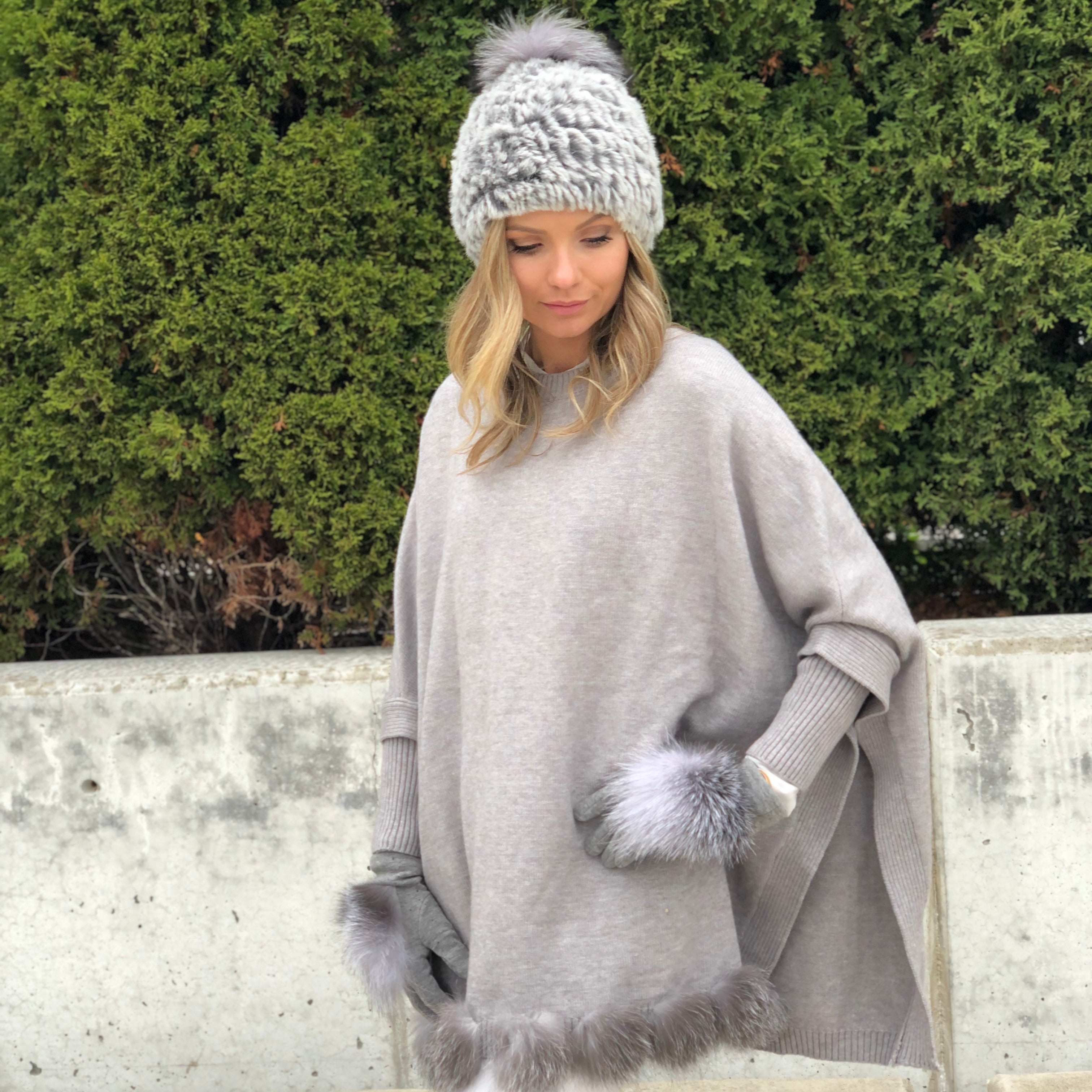 Knit Fox Fur Trimmed Poncho – Barcelona Collective